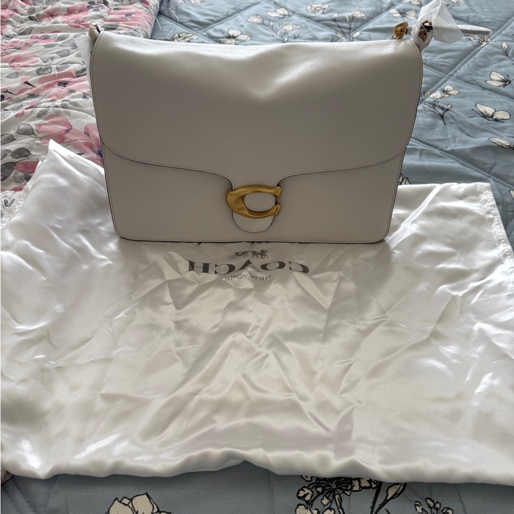 Runway Coach White Soft Chain Tabby Shoulder Bag 35 NWT